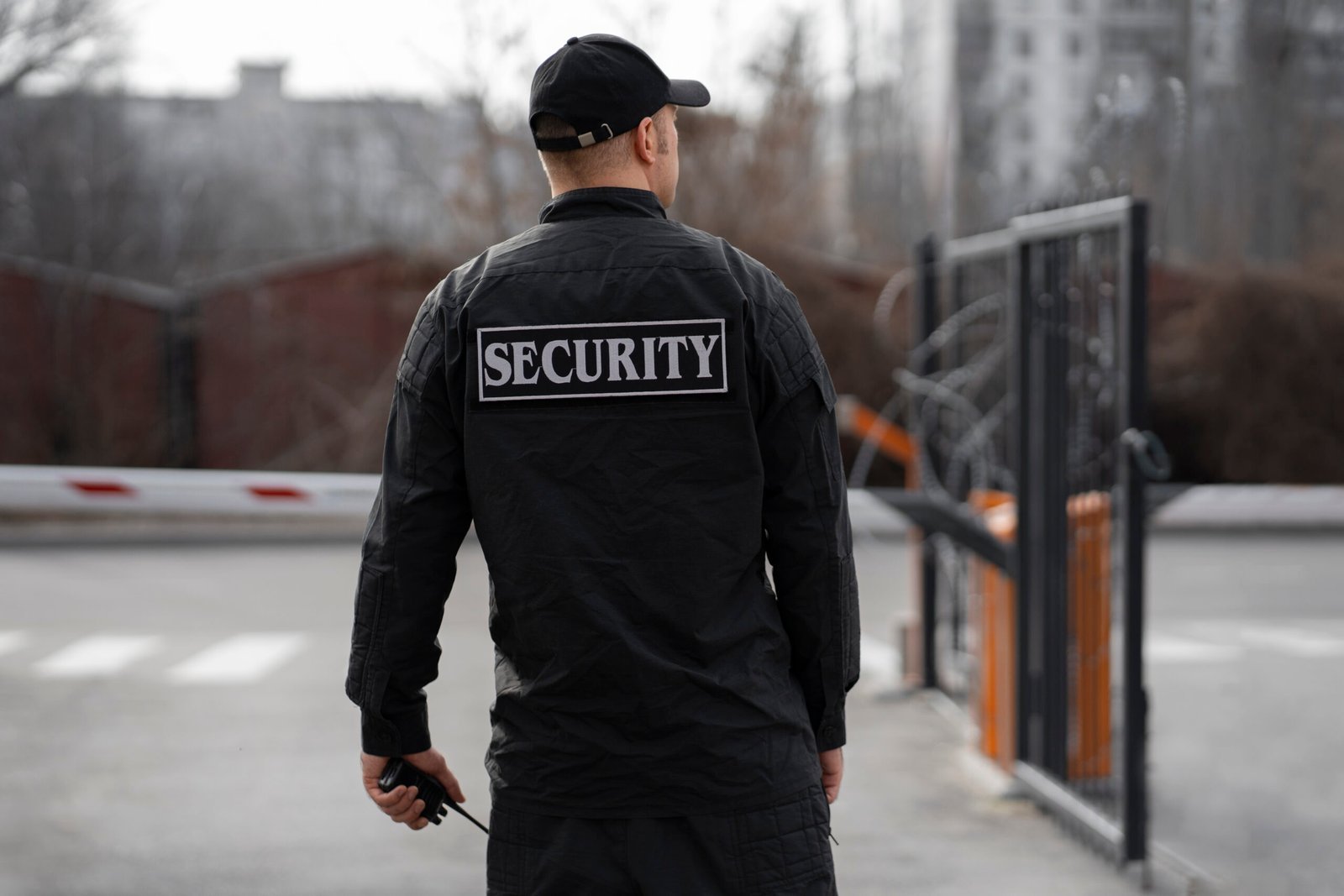 Read more about the article Reliable Guard Security Agencies in Delhi: Protecting Your Property and Assets